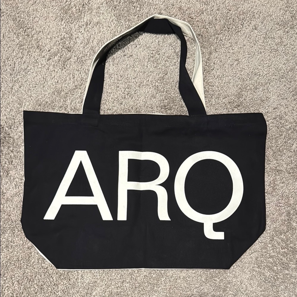 ARQ Large Tote Bag RARE!! Brand NEW!